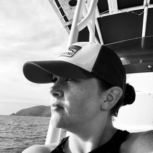 Meet your Posher, Tia